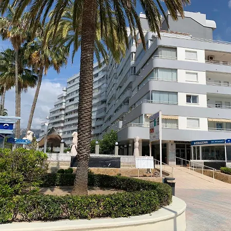 Apartamento Service Lazaro- Aguamarina 22 *